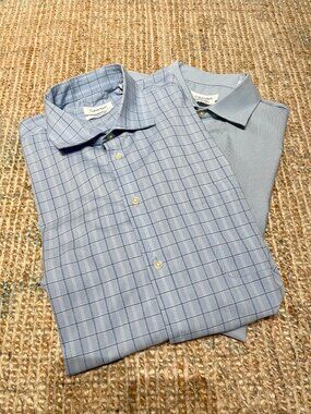 Bundle of 2 Calvin Klein Fresh Comfort Dress Shirts Mens Size XL Blue 17-17.5